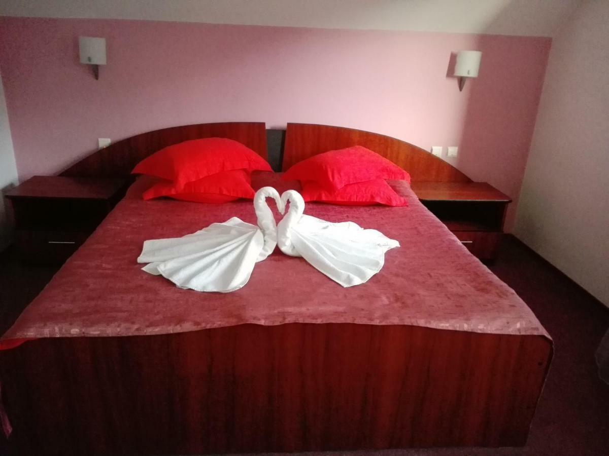 Grandemi Belvedere Bucovina Frasin Екстер'єр фото